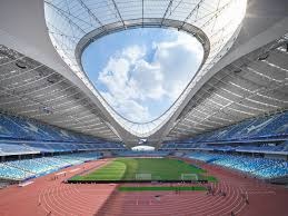 天空：抗议活动不断，苏超凯尔特人股东大会草草收场