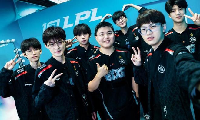 赛中的劲旅 赛中的劲旅